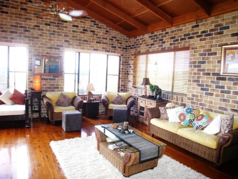 8 Broadwater Espl., Bilambil Heights NSW 2486