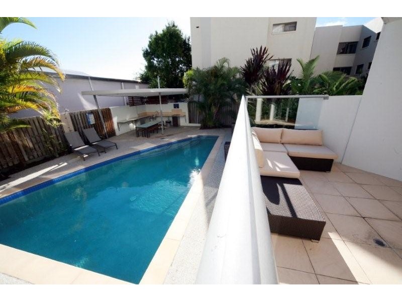3/483 Golden Four Drive, Tugun QLD 4224