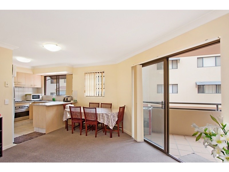 6/33 Dixon Street ‘Parkside View’, Coolangatta QLD 4225