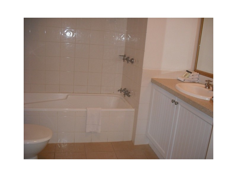 234/99 Griffith Street Calypso Plaza, Coolangatta QLD 4225