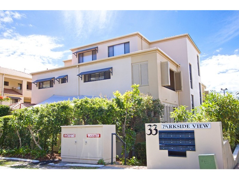 4/33 Dixon Street, Coolangatta QLD 4225