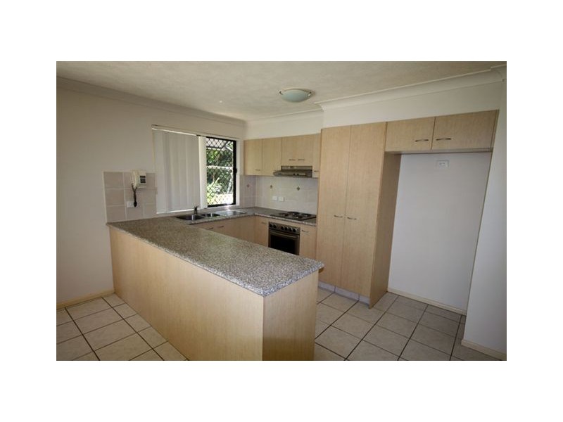 4/33 Dixon Street, Coolangatta QLD 4225