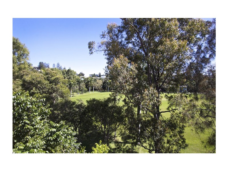 4/33 Dixon Street, Coolangatta QLD 4225