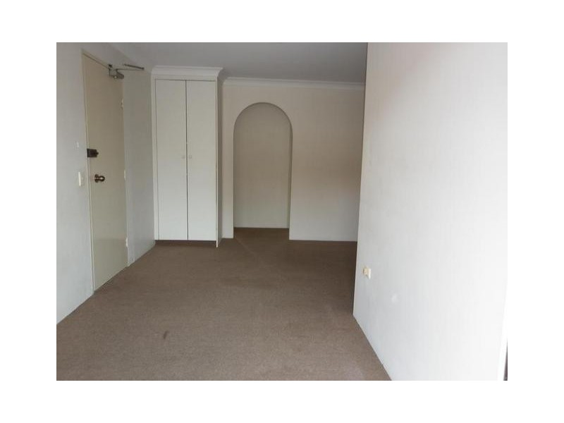 8/44 Coolangatta Road, Kirra QLD 4225