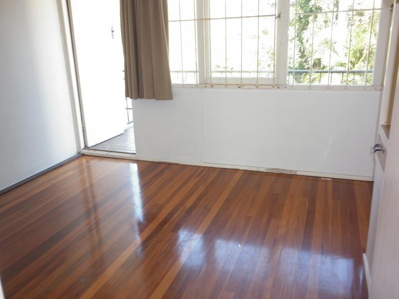 4/74a Pacific Parade, Bilinga QLD 4225