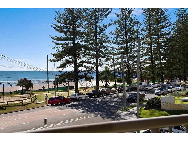 4/3 Ward Street Eden Tower, Rainbow Bay QLD 4225