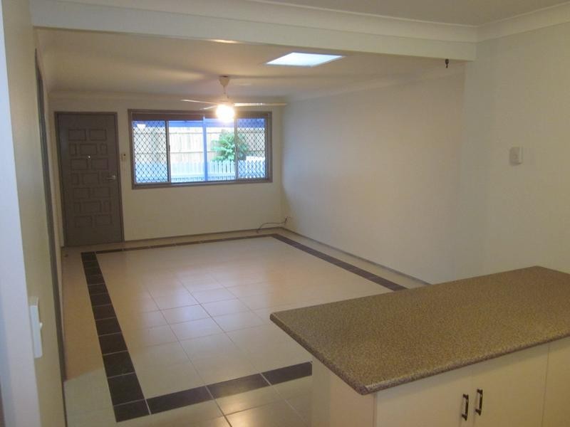2/14 Barton Avenue, Southport QLD 4215