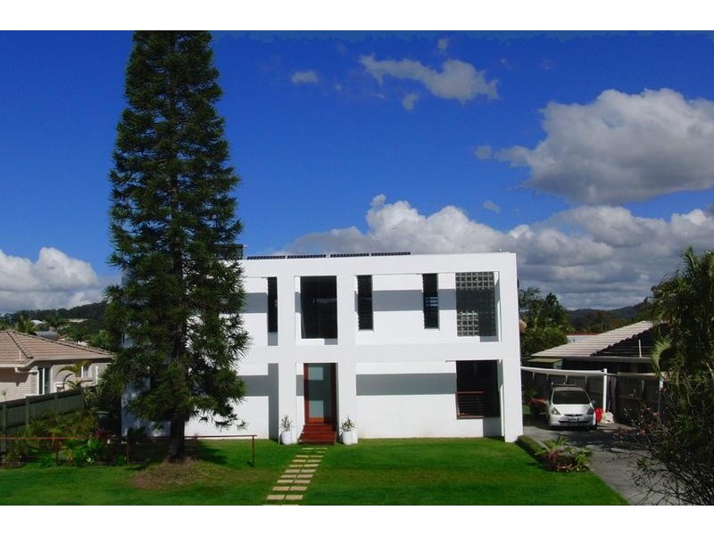 46 Bradshaw Drive, Currumbin Waters QLD 4223