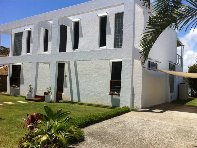 46 Bradshaw Drive, Currumbin Waters QLD 4223