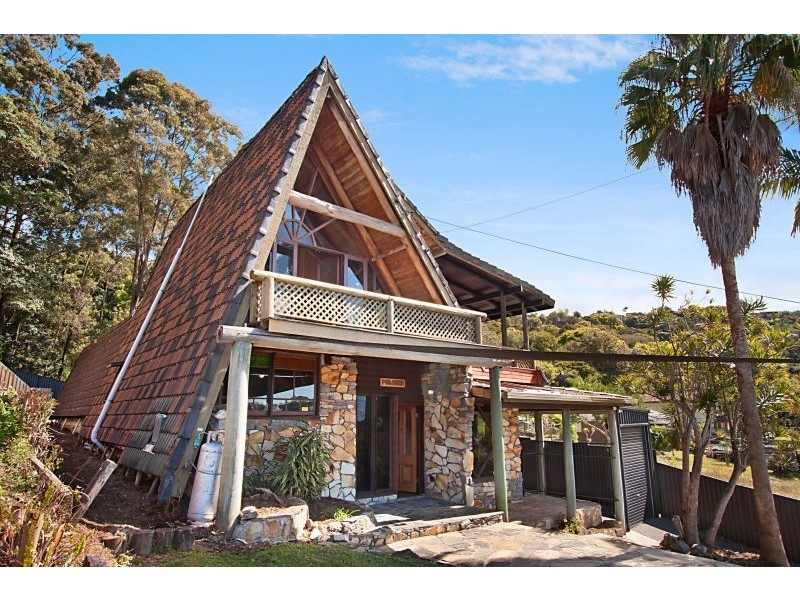 104 Broadwater Esplanade, Bilambil Heights NSW 2486