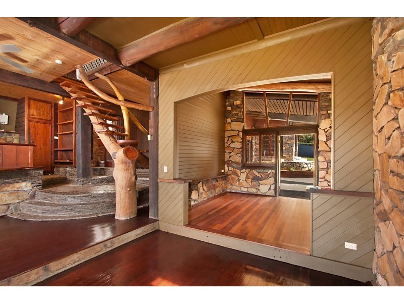 104 Broadwater Esplanade, Bilambil Heights NSW 2486