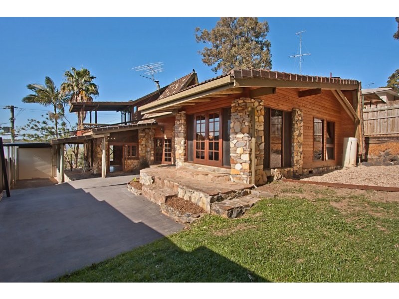 104 Broadwater Esplanade, Bilambil Heights NSW 2486