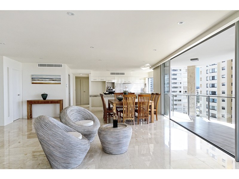 16 Eden Ave ‘Maili’, Rainbow Bay QLD 4225