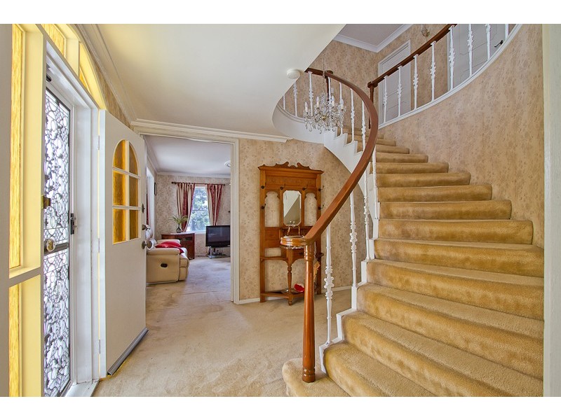 28 Ballow Street, Coolangatta QLD 4225