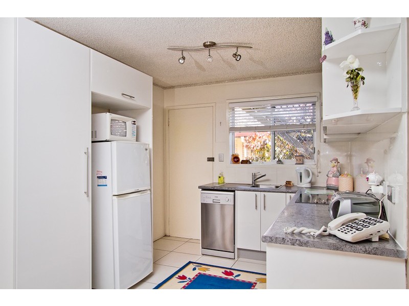 2/5 Douglas St ‘Haven Lodge’, Kirra QLD 4225