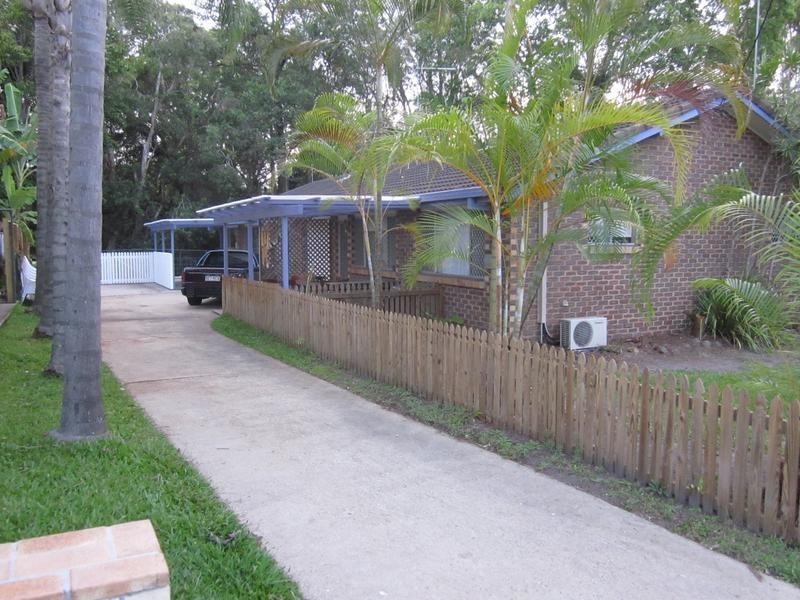 14 Barton Place, Southport QLD 4215