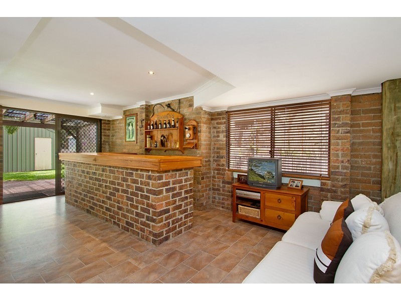 13 James Road, Tweed Heads South NSW 2486