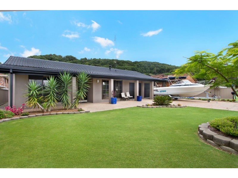 101 Old Ferry Road, Banora Point NSW 2486