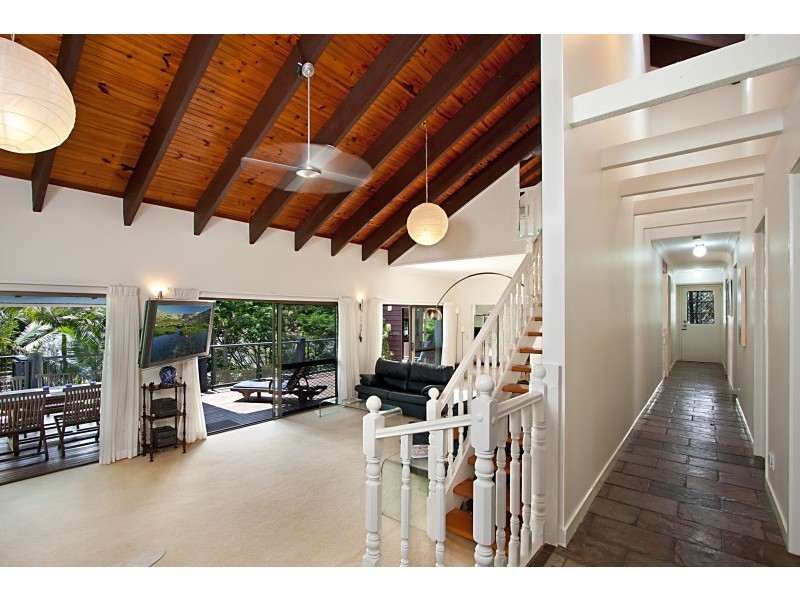 131 Peninsular Dr, Bilambil Heights NSW 2486