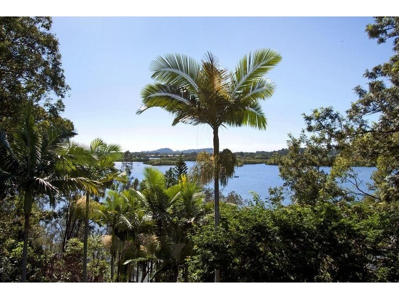 131 Peninsular Dr, Bilambil Heights NSW 2486