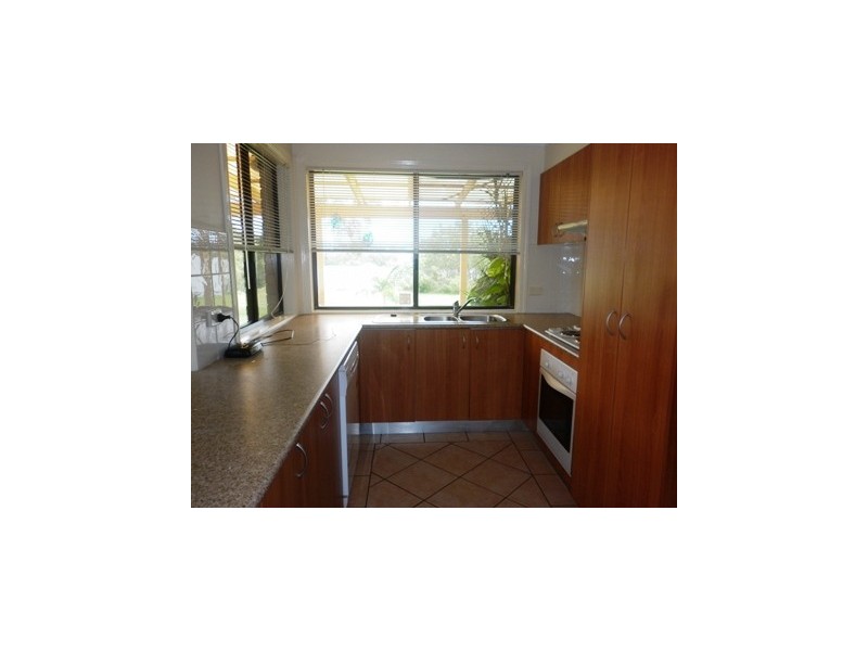 1/7 Sunset Blvd, Tweed Heads West NSW 2485