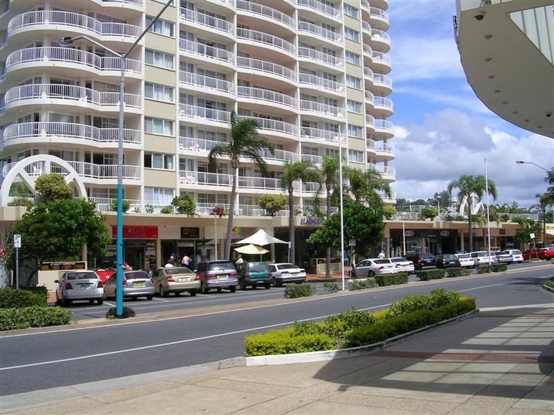 118 Griffith Street, Coolangatta QLD 4225