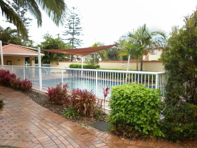 14/12-14 Douglas Street Pearl of Kirra, Kirra QLD 4225
