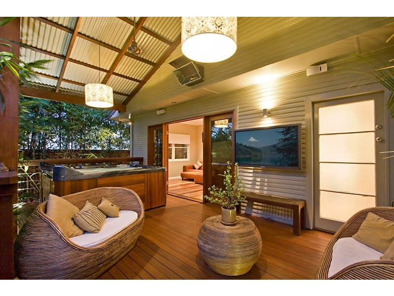 95 Palm Beach Avenue, Palm Beach QLD 4221