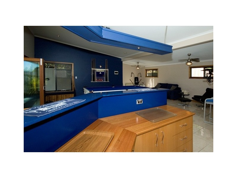 69 Rutledge Street, Coolangatta QLD 4225