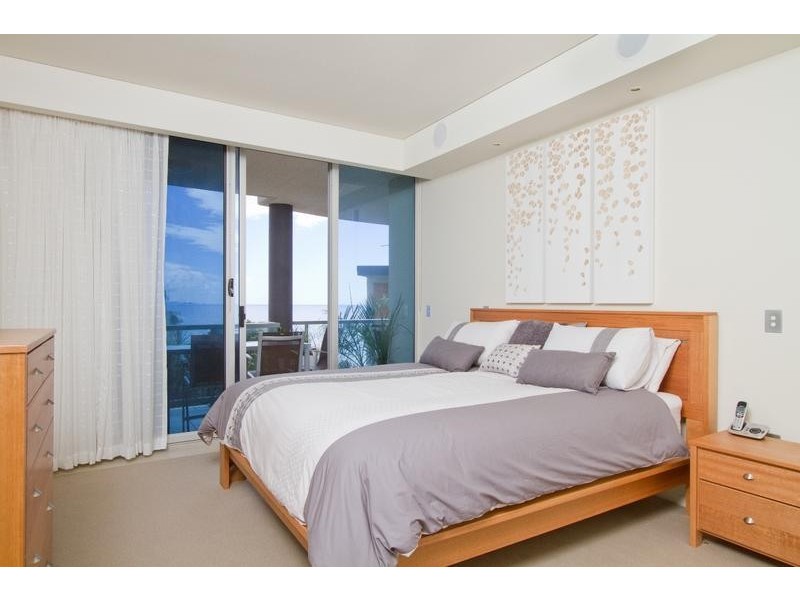 2/129-131 Musgrave Street ‘Pharos’, Coolangatta QLD 4225