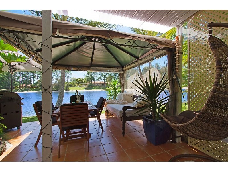 11/2 Coolgardie Street ‘Isle of Palms’, Elanora QLD 4221