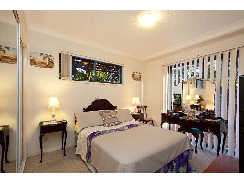 4/16 Dutton Street ‘Lanham Palms’, Coolangatta QLD 4225