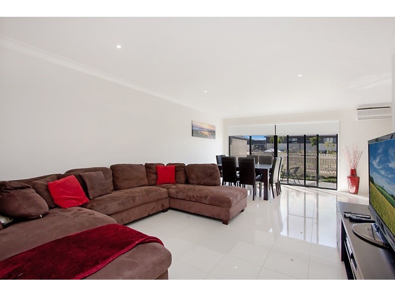 128/2 Inland Drive, Tugun QLD 4224