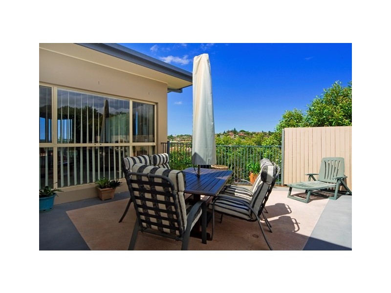 24 Tralee Dr, Banora Point NSW 2486