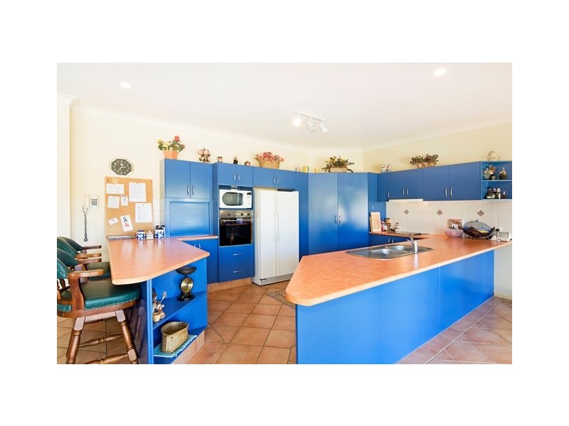 24 Tralee Dr, Banora Point NSW 2486
