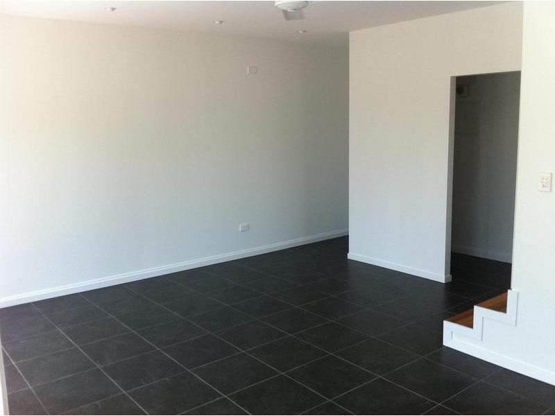 1228 GOLD COAST HIGHWAY, Palm Beach QLD 4221