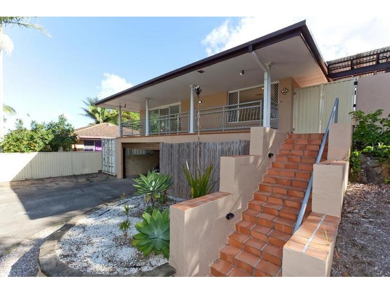 12 Kitchener Street, Tugun QLD 4224