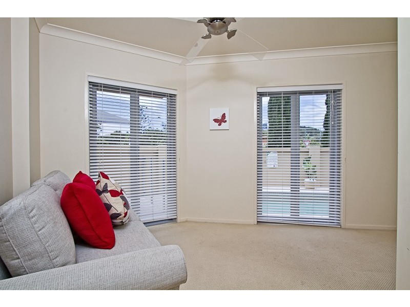 1/13 Lord Street, Kirra QLD 4225