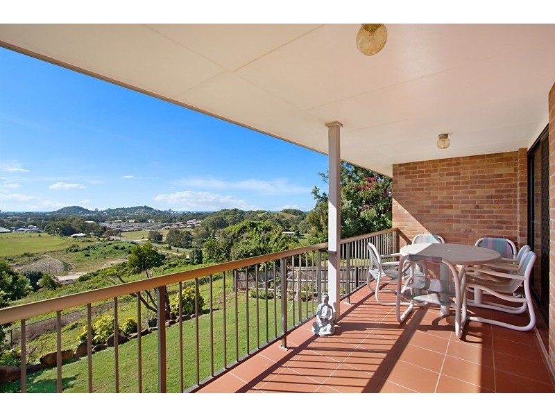 24 Ocean Avenue, Tweed Heads South NSW 2486