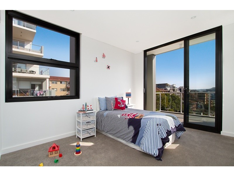 3/3 Boundary Street, Coolangatta QLD 4225