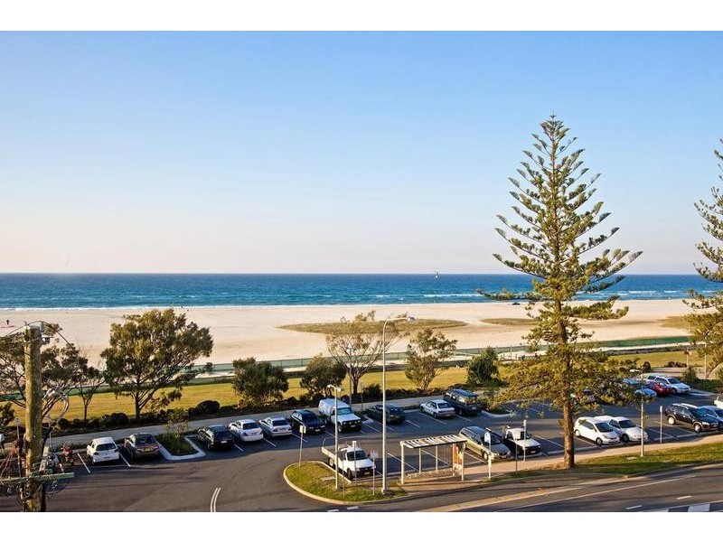 12/32 Musgrave Street Centre Court, Kirra QLD 4225