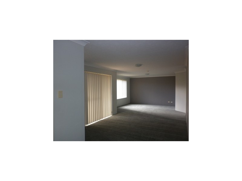 11/22 Binya Avenue OCEAN BREEZE, Kirra QLD 4225