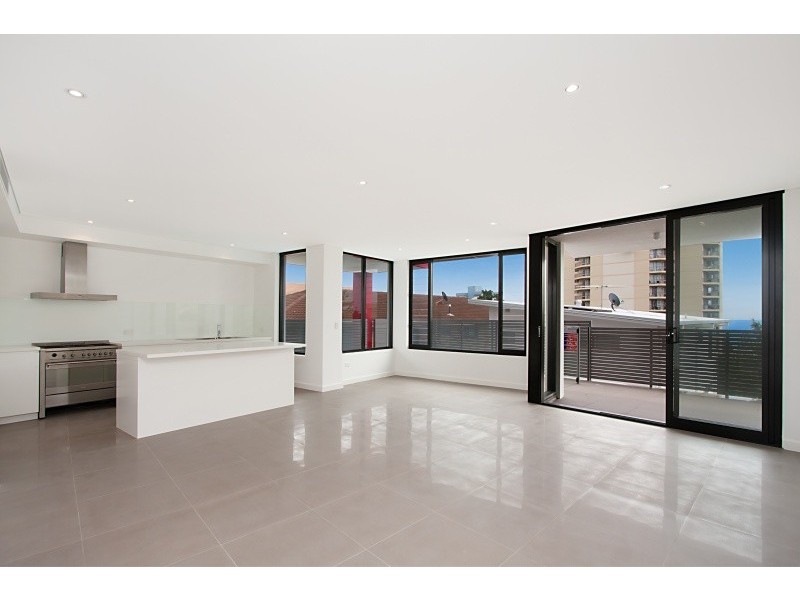 1/3 Boundary Lane, Rainbow Bay QLD 4225