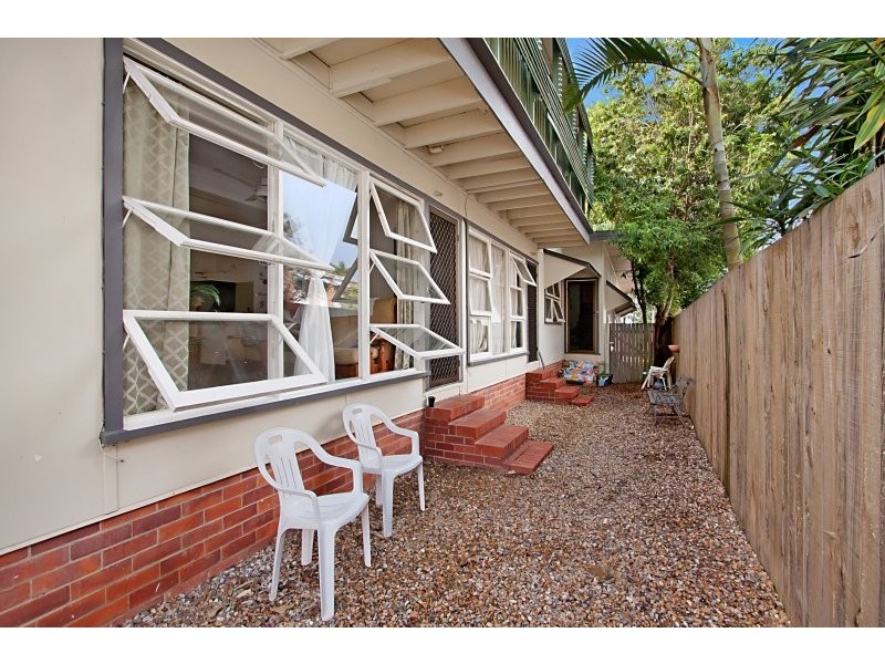 50 Eden Avenue ‘Yarralea’, Coolangatta QLD 4225