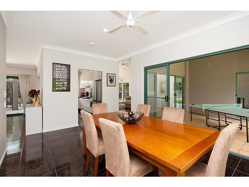 73 Armada Crescent, Currumbin Valley QLD 4223