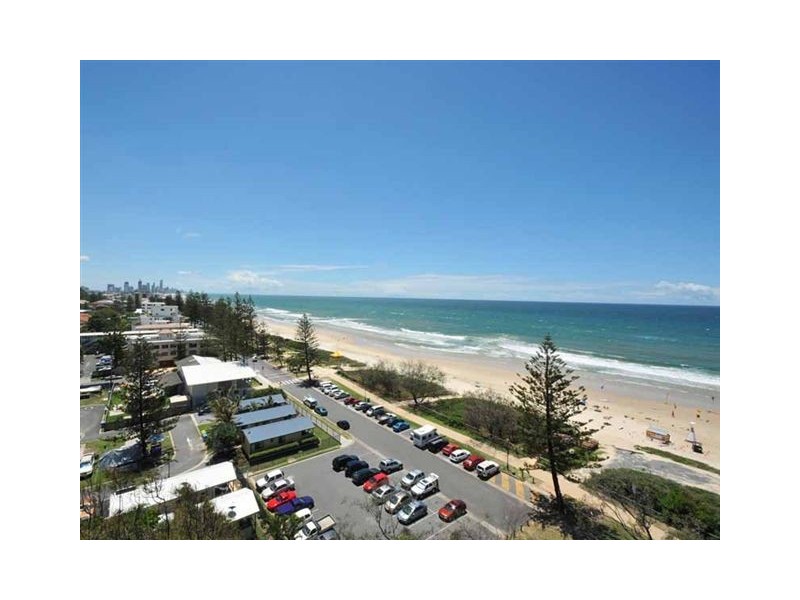 33 Brakes Crescent, Miami QLD 4220