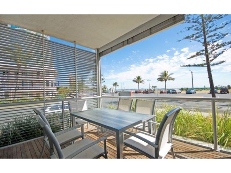 1/128 Marine Parade, Coolangatta QLD 4225