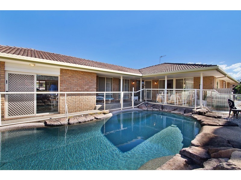 5 Drumfish Court, Currumbin Waters QLD 4223