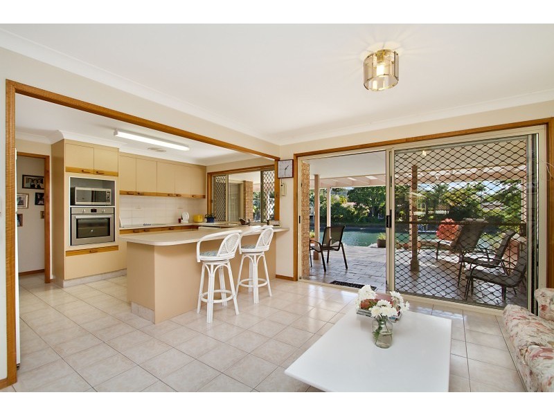 5 Drumfish Court, Currumbin Waters QLD 4223