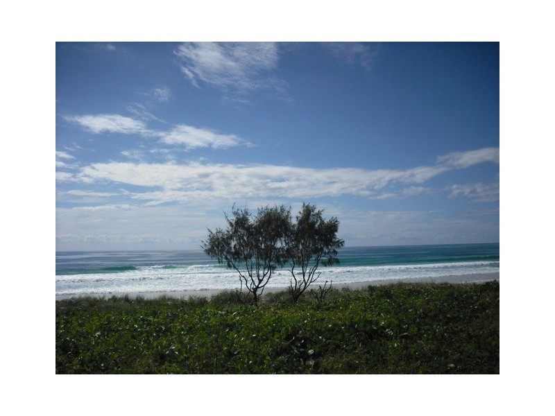 2/1 Shell Street, Tugun QLD 4224